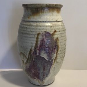 MID CENTURY MODERN SIGNED POTTERY VASE 9.5” Design on both sides.